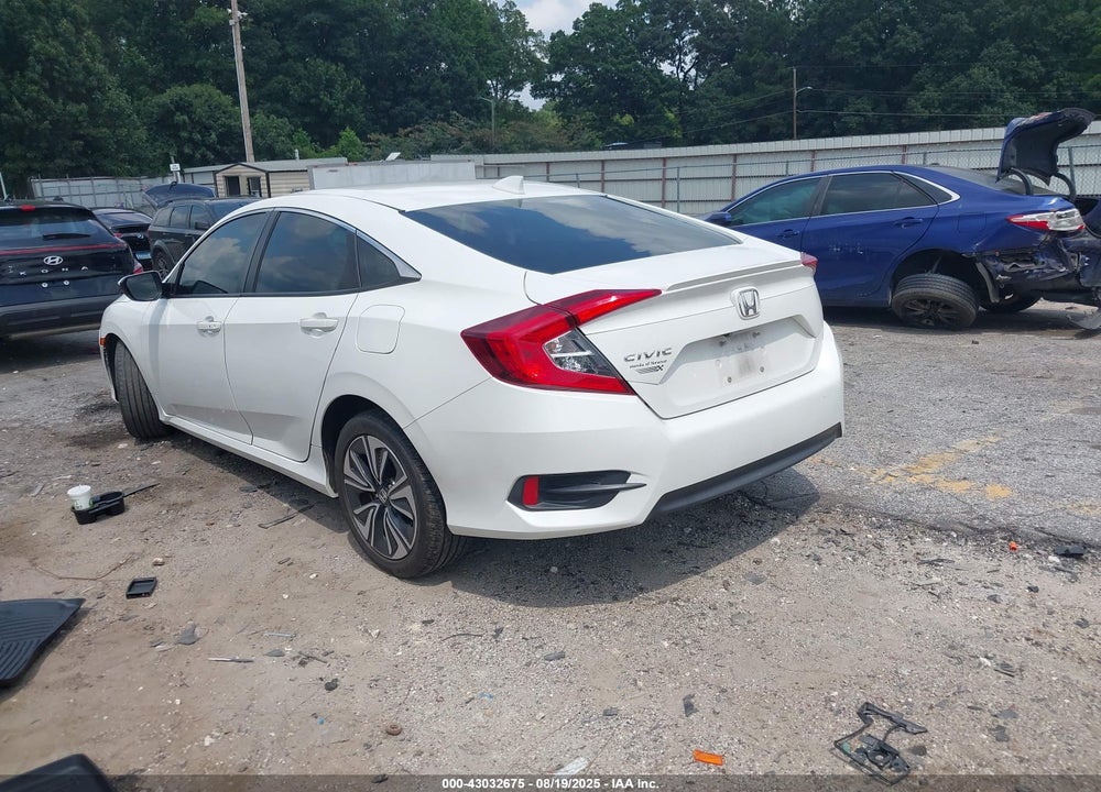 2017 HONDA CIVIC VIN: 19XFC1F33HE029083