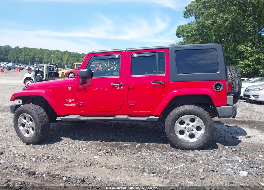 2012 JEEP WRANGLER UNLIMITED SAHARA VIN: 1C4HJWEG3CL215710
