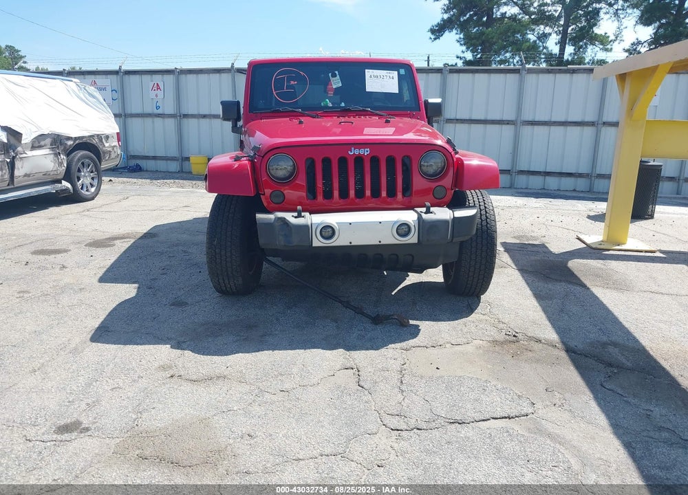 2012 JEEP WRANGLER UNLIMITED SAHARA VIN: 1C4HJWEG3CL215710