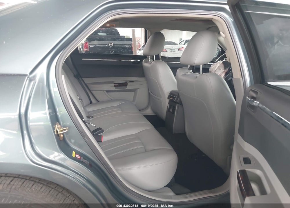 2006 CHRYSLER 300 VIN: 2C3LA63H46H218109