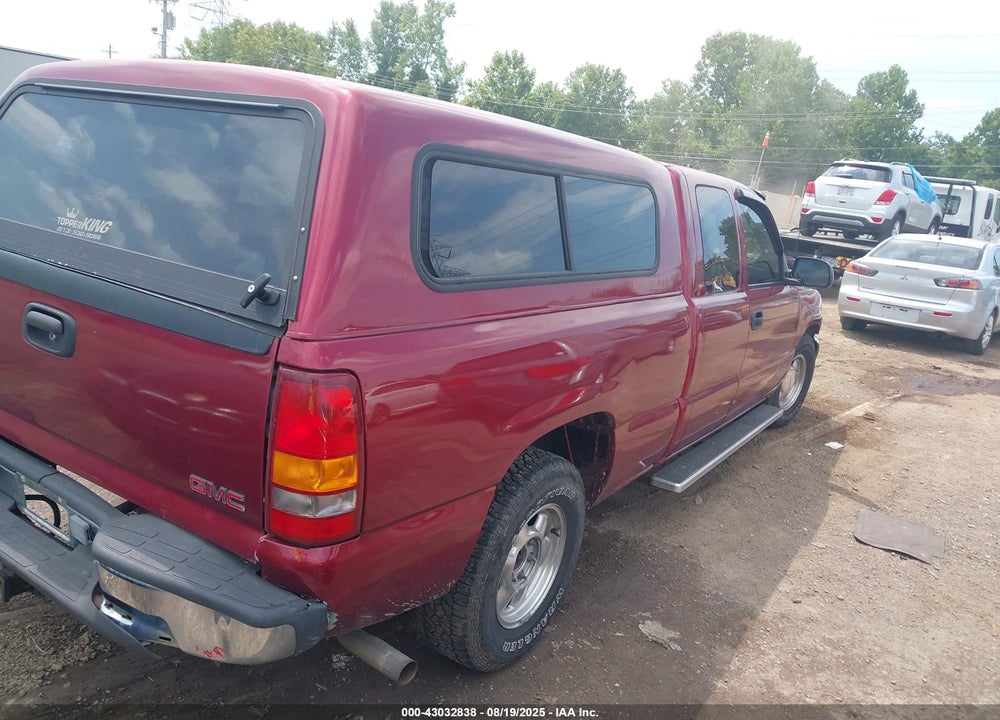 1999 GMC SIERRA 1500 VIN: 2GTEC19T8X1502737