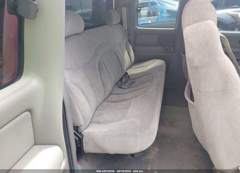1999 GMC SIERRA 1500 VIN: 2GTEC19T8X1502737