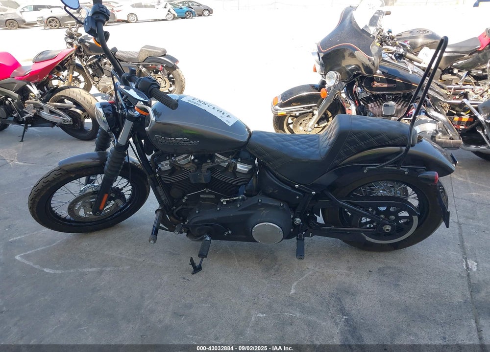 2020 HARLEY-DAVIDSON FXBB VIN: 1HD1YJJ28LB041700