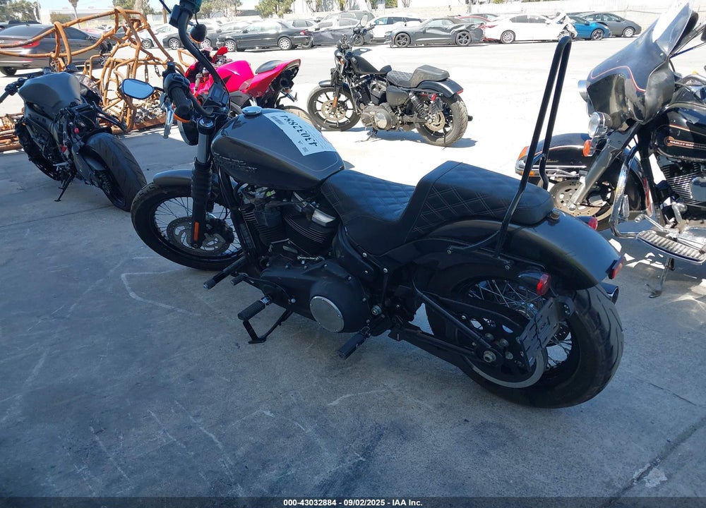 2020 HARLEY-DAVIDSON FXBB VIN: 1HD1YJJ28LB041700