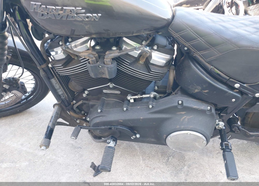 2020 HARLEY-DAVIDSON FXBB VIN: 1HD1YJJ28LB041700