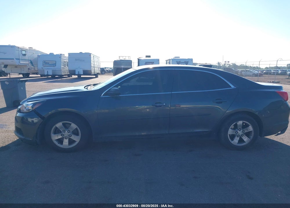 2015 CHEVROLET MALIBU LS VIN: 1G11B5SL4FF172680