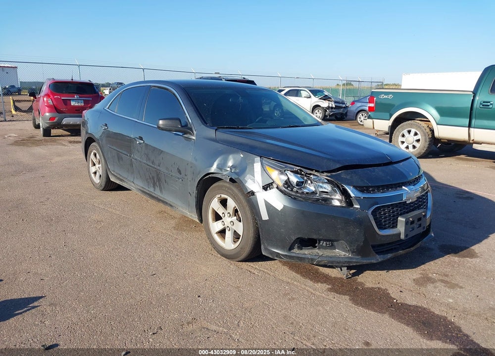 2015 CHEVROLET MALIBU LS VIN: 1G11B5SL4FF172680