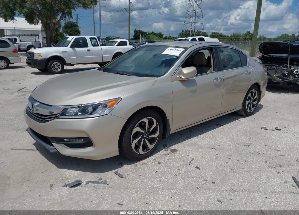2017 HONDA ACCORD VIN: 1HGCR2F89HA040631