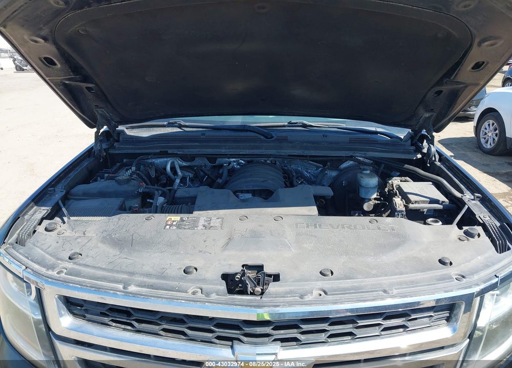 2015 CHEVROLET SUBURBAN 1500 VIN: 1GNSCHKC0FR613219