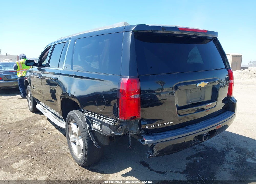 2015 CHEVROLET SUBURBAN 1500 VIN: 1GNSCHKC0FR613219