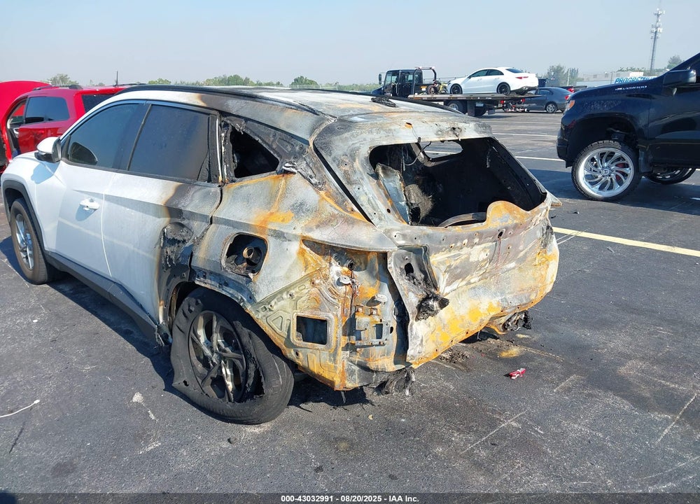 2022 HYUNDAI TUCSON VIN: 5NMJB3AE9NH030003