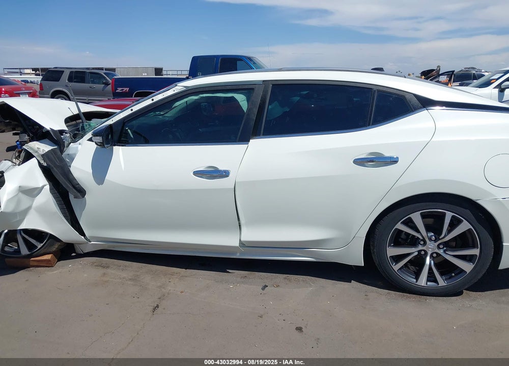2017 NISSAN MAXIMA VIN: 1N4AA6AP4HC409232