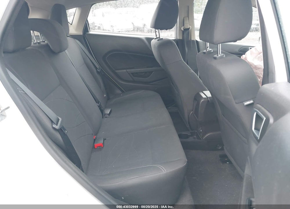 2015 FORD FIESTA VIN: 3FADP4EJ0FM200135