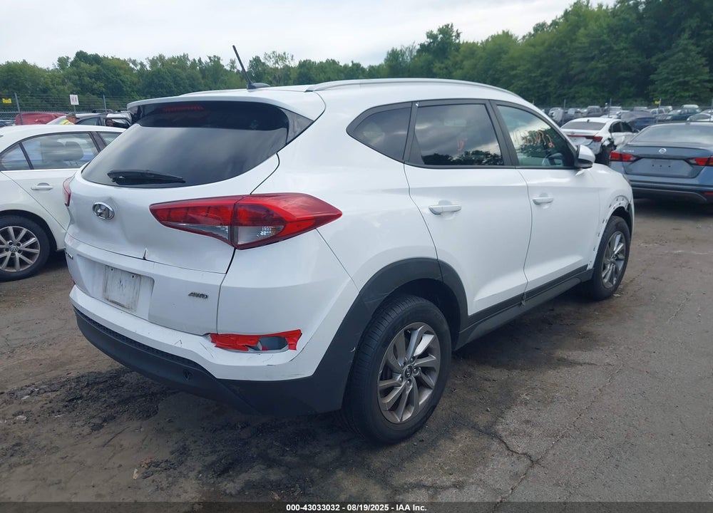 2016 HYUNDAI TUCSON SE VIN: KM8J3CA44GU195081