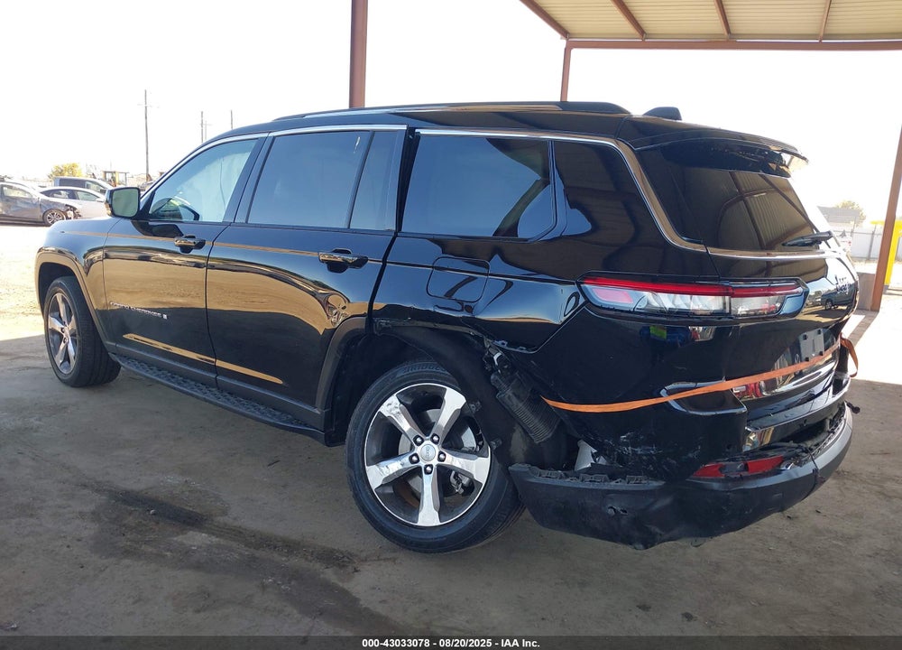 2021 JEEP GRAND CHEROKEE L VIN: 1C4RJJBGXM8207930
