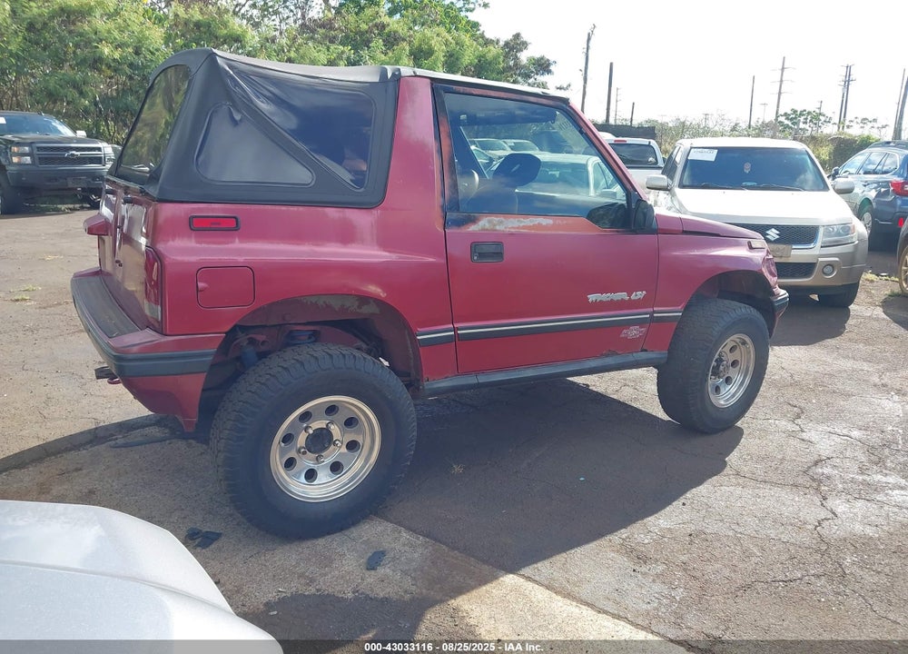 1992 GEO TRACKER VIN: 2CNBJ18U3N6908021