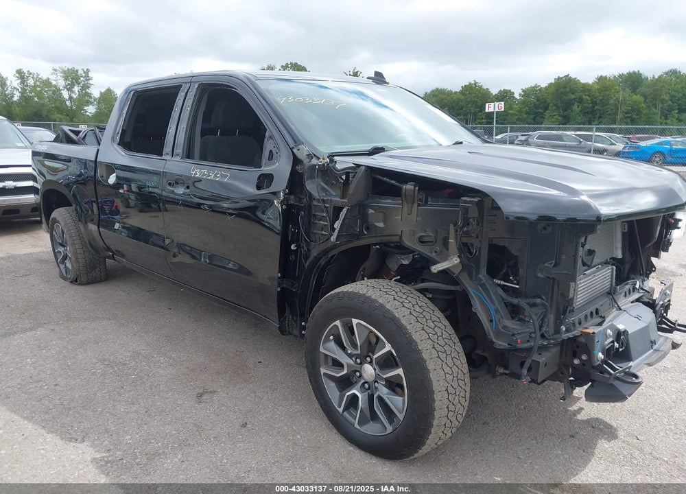 2024 CHEVROLET SILVERADO 1500 4WD SHORT BED LT WITH 2FL VIN: 1GCPDKEK0RZ105087