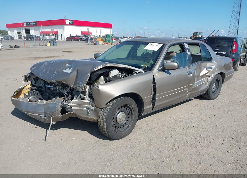 2001 FORD CROWN VICTORIA VIN: 2FAFP73W01X131209