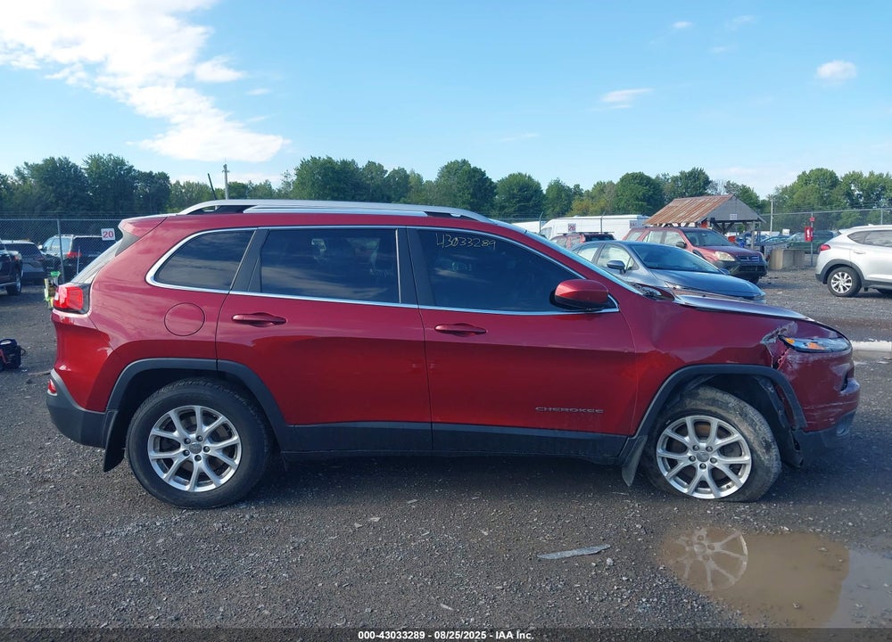 2017 JEEP CHEROKEE VIN: 1C4PJMCB1HW580108