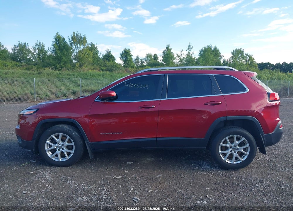 2017 JEEP CHEROKEE VIN: 1C4PJMCB1HW580108