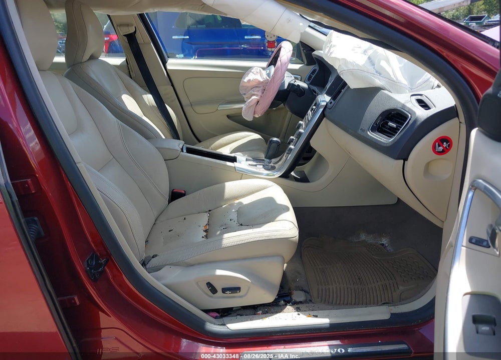 2012 VOLVO S60 VIN: YV1902FH5C2054011