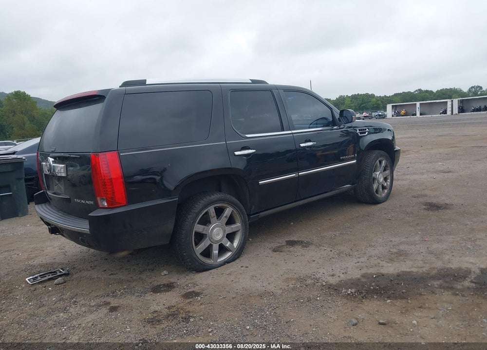 2008 CADILLAC ESCALADE VIN: 1GYFK63828R128346