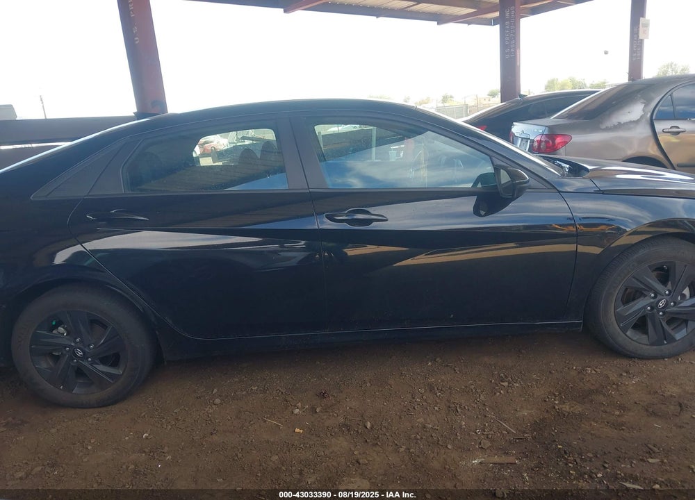 2023 HYUNDAI ELANTRA VIN: KMHLM4AGXPU527157