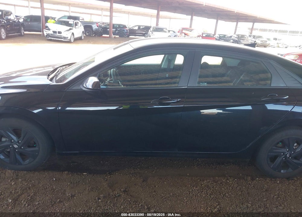 2023 HYUNDAI ELANTRA VIN: KMHLM4AGXPU527157