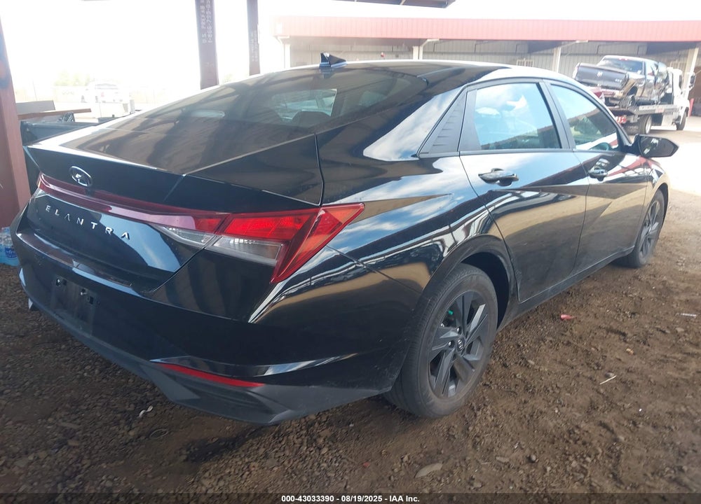 2023 HYUNDAI ELANTRA VIN: KMHLM4AGXPU527157