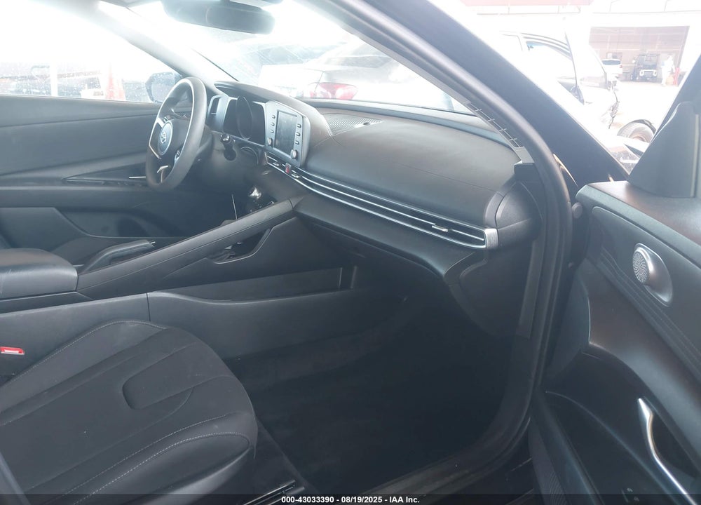 2023 HYUNDAI ELANTRA VIN: KMHLM4AGXPU527157