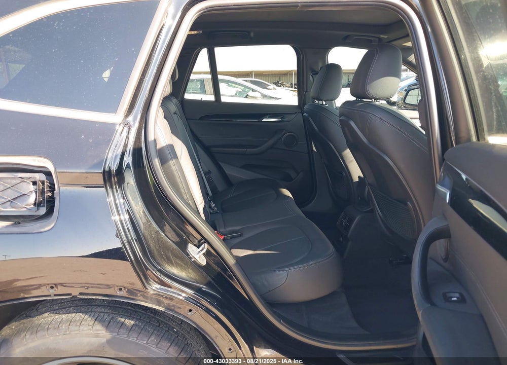 2018 BMW X1 VIN: WBXHU7C32J5L07442