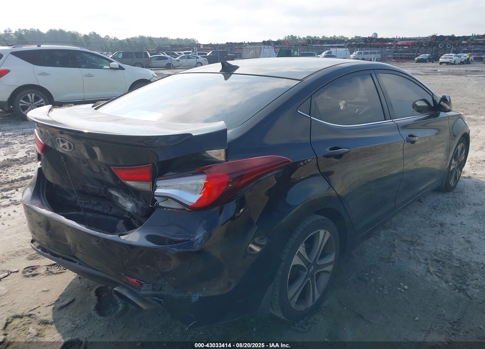 2015 HYUNDAI ELANTRA VIN: KMHDH4AH2FU382812