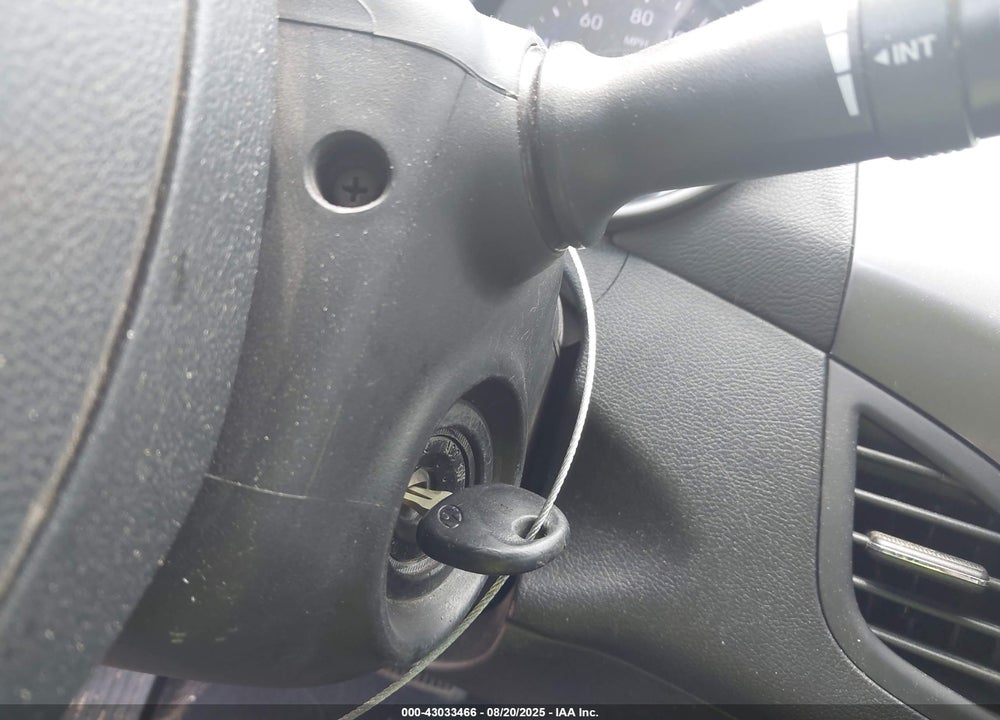 2013 HYUNDAI ELANTRA VIN: KMHDH4AE0DU918854