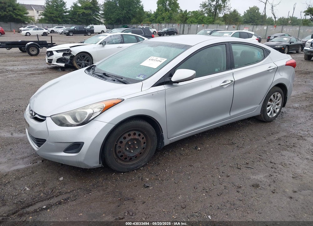 2013 HYUNDAI ELANTRA VIN: KMHDH4AE0DU595289