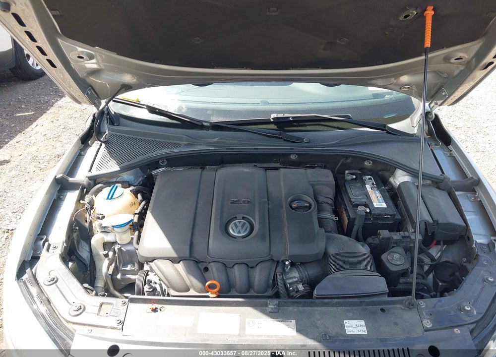 2012 VOLKSWAGEN PASSAT VIN: 1VWAP7A36CC032064