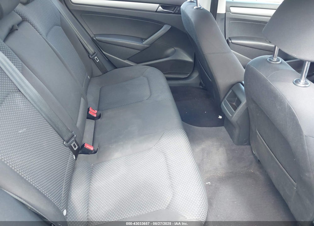 2012 VOLKSWAGEN PASSAT VIN: 1VWAP7A36CC032064