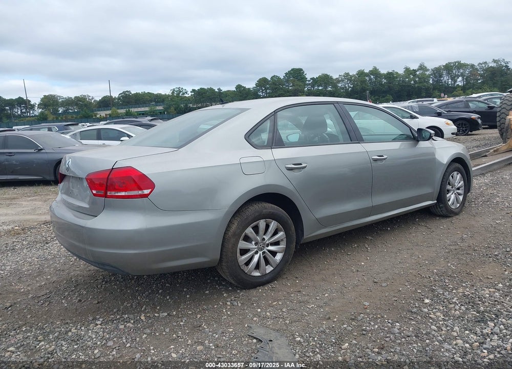2012 VOLKSWAGEN PASSAT VIN: 1VWAP7A36CC032064