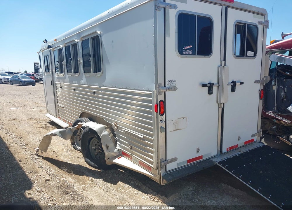2006 FEATHERLITE --- VIN: 4FGB1182X6C096013