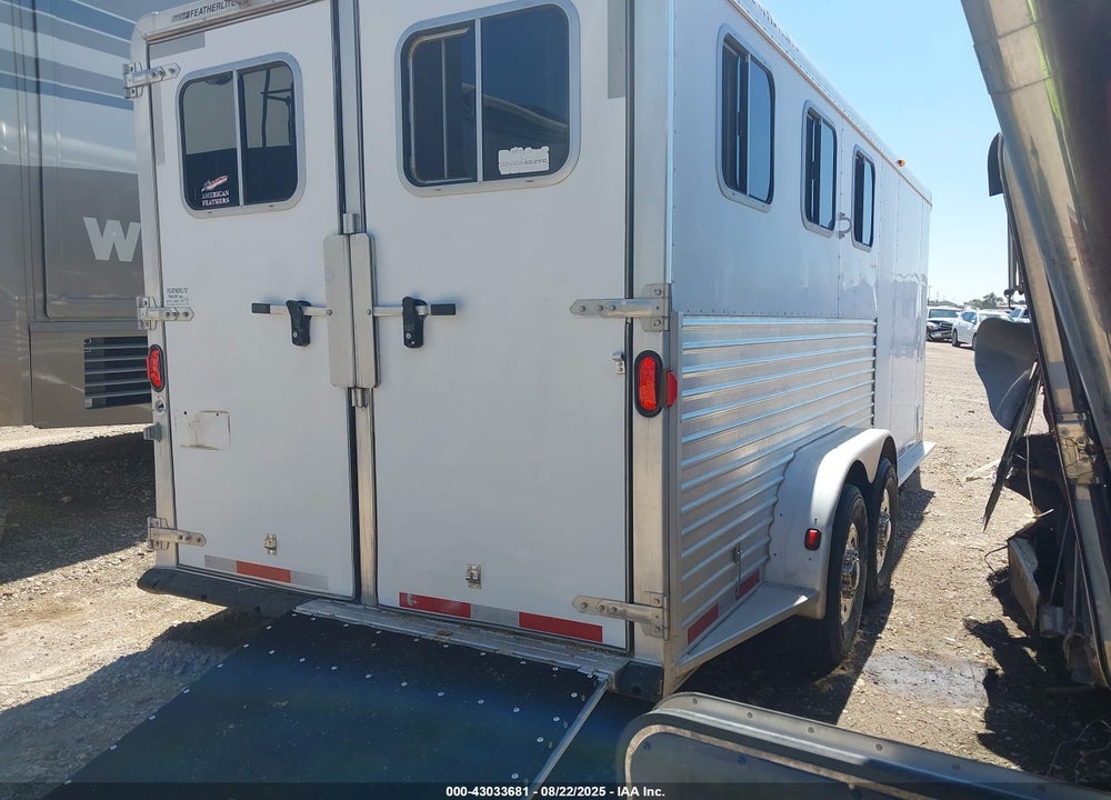 2006 FEATHERLITE --- VIN: 4FGB1182X6C096013