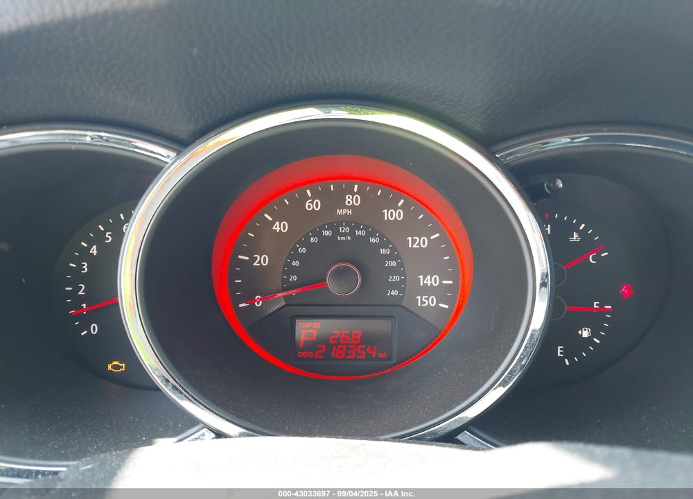 2012 KIA SORENTO VIN: 5XYKWDA26CG292847