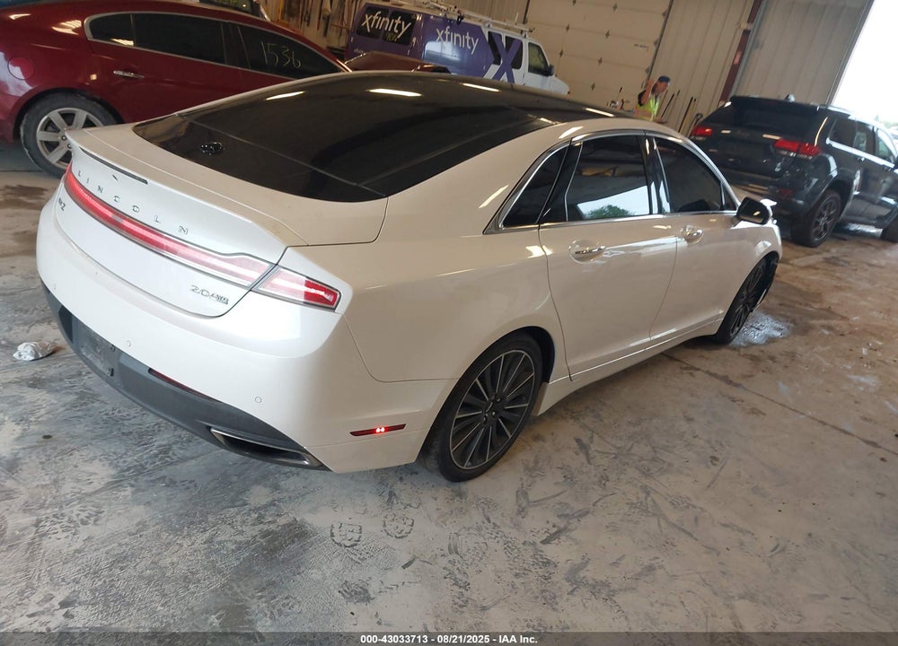 2016 LINCOLN MKZ VIN: 3LN6L2J97GR632431