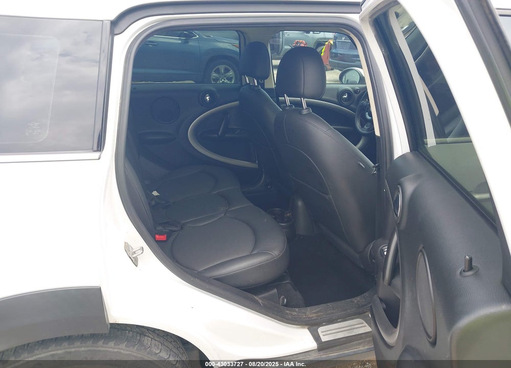2014 MINI COUNTRYMAN VIN: WMWZB3C55EWR37874