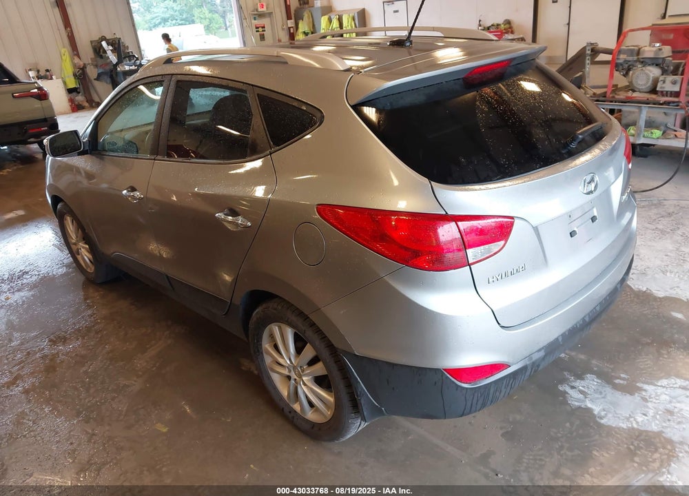 2013 HYUNDAI TUCSON VIN: KM8JU3AC3DU769900