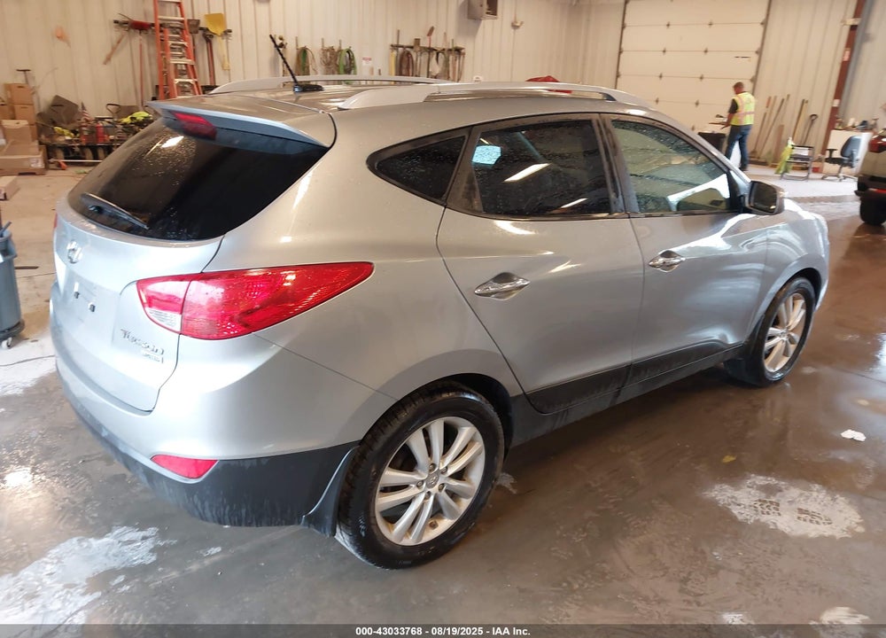 2013 HYUNDAI TUCSON VIN: KM8JU3AC3DU769900