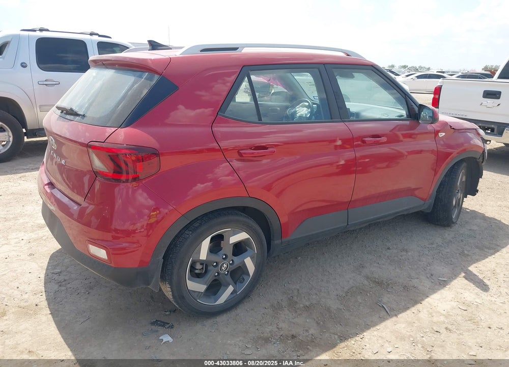 2022 HYUNDAI VENUE VIN: KMHRC8A34NU200932