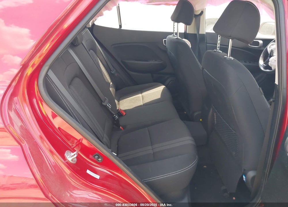 2022 HYUNDAI VENUE VIN: KMHRC8A34NU200932