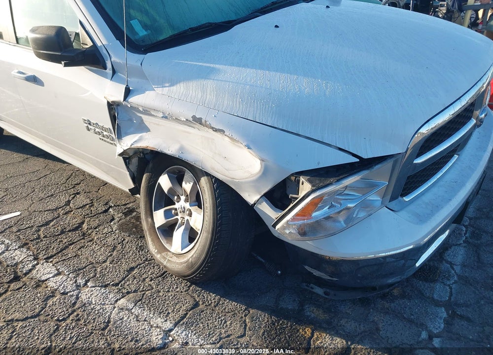 2021 RAM 1500 VIN: 1C6RR6LG4MS539733