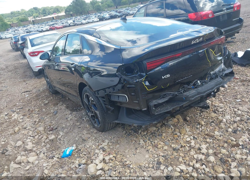 2025 KIA K5 VIN: KNAG64J7XS5350139