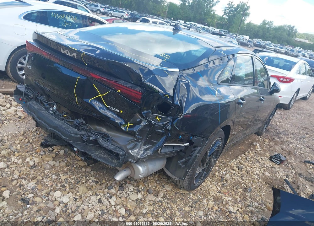 2025 KIA K5 VIN: KNAG64J7XS5350139