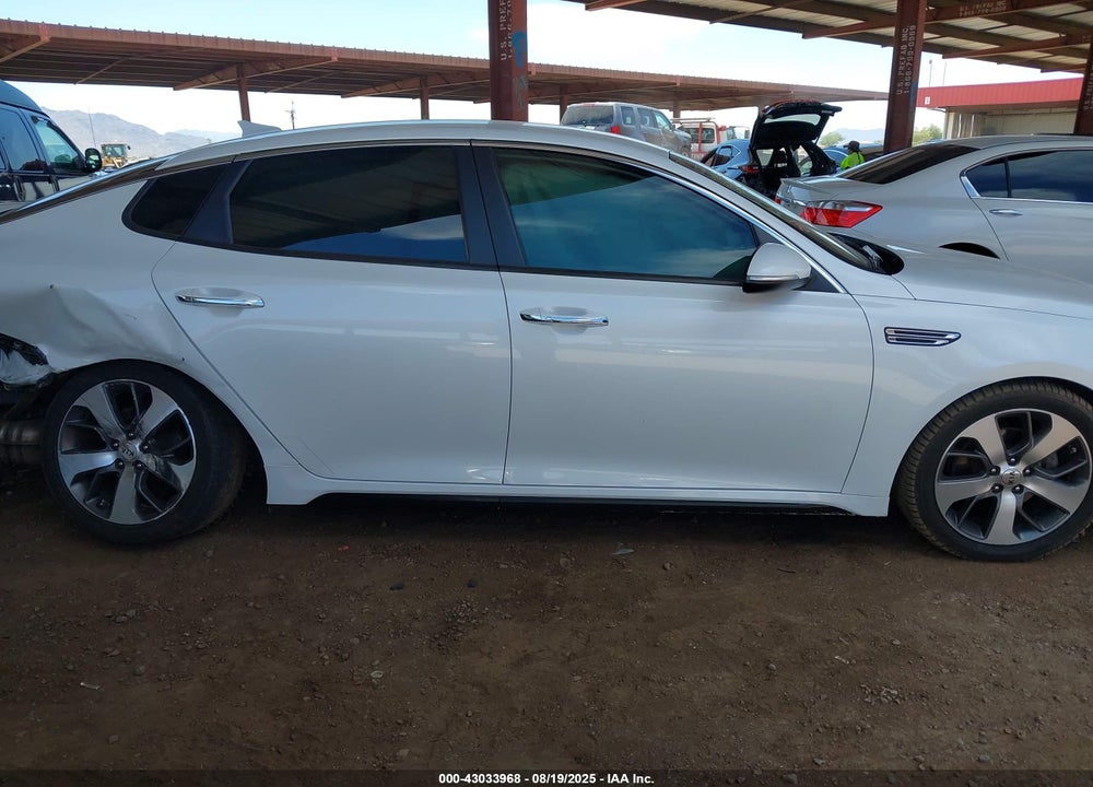 2019 KIA OPTIMA VIN: 5XXGT4L34KG361252